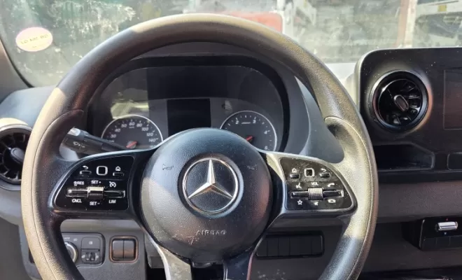 Detailing de véhicule sur Dax, Dax, Bourbon services